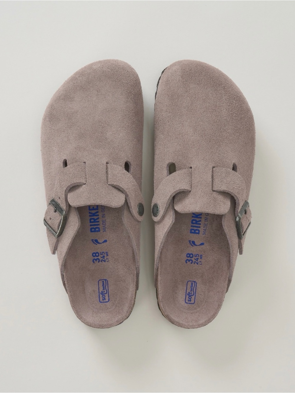 Birkenstock Boston Clog - Faded Purple Suede Women’s size 39